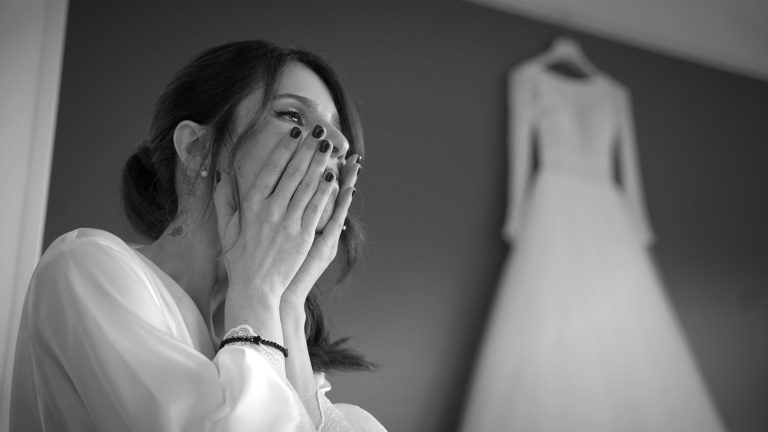 Moment d’émotion avant le mariage